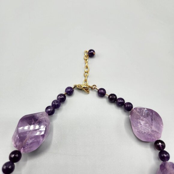 Purple Amethyst Chunky Bead Necklace Large Stones Strung Gold Tone Clasp - Picture 5 of 9